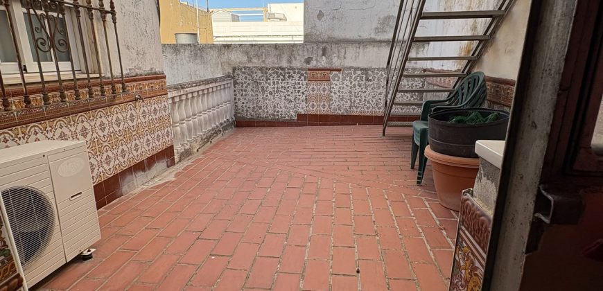 CASA UNIFAMILIAR