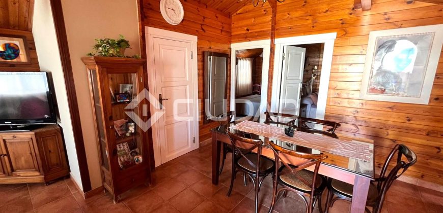Acogedora casa con terreno y piscina junto a Jaramar – La Jara