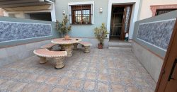 Acogedora Casa en Avenida de Pruna con Espacios Amplios y Confortables!! Morón de la Frontera.