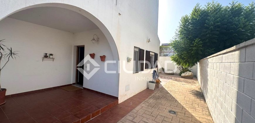Chalet en Los Castillete en Av. Al-Ándalus