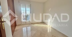 Piso con piscina comunitaria y garaje – Zona La Harinera, Las Cabezas de San Juan