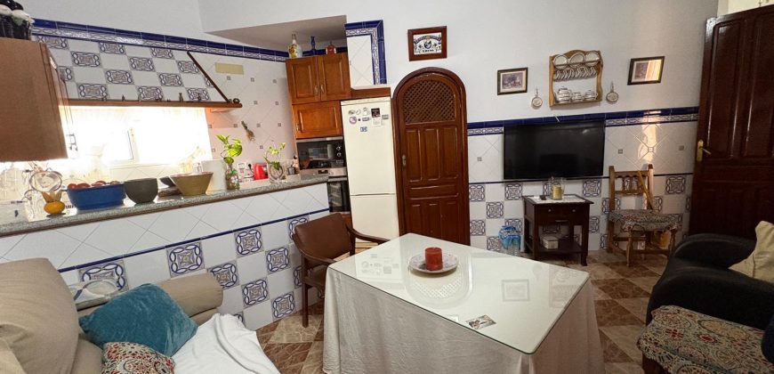 Oportunidad Única: Local Comercial con Vivienda en Planta Primera! Morón de la Frontera.