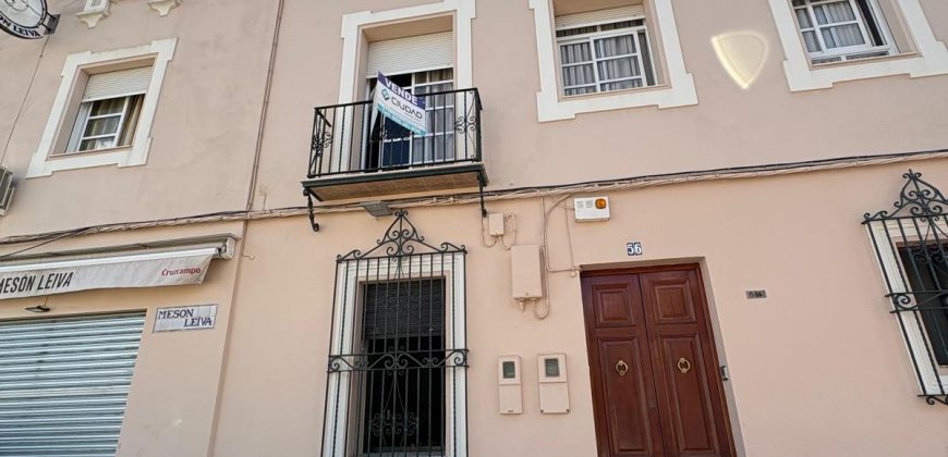 Oportunidad Única: Local Comercial con Vivienda en Planta Primera! Morón de la Frontera.