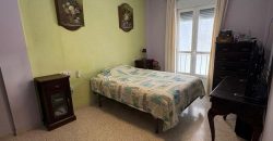 Amplia y Luminosa Vivienda con Atico en Ubicación Privilegiada Calle Vilches!