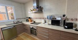 Amplia y Luminosa Vivienda con Atico en Ubicación Privilegiada Calle Vilches!