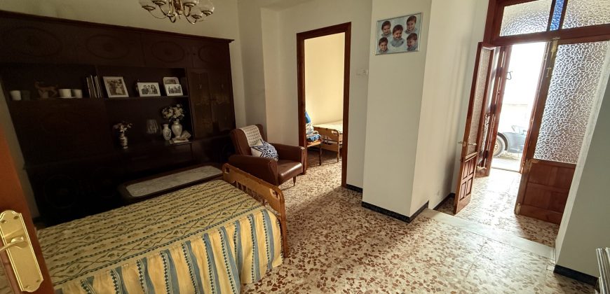 CASA EN FUENTES DE ANDALUCÍA