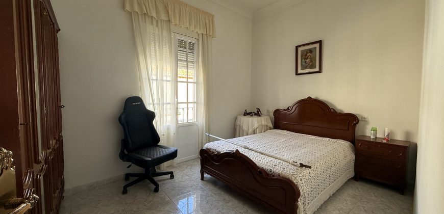 CASA EN FUENTES DE ANDALUCÍA