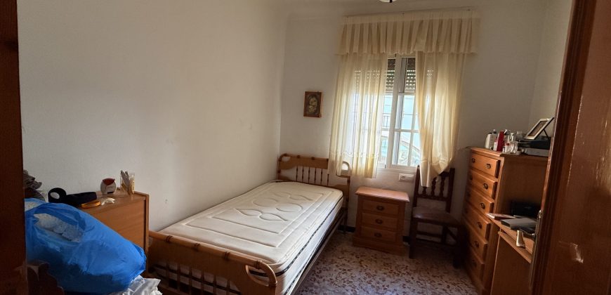 CASA EN FUENTES DE ANDALUCÍA
