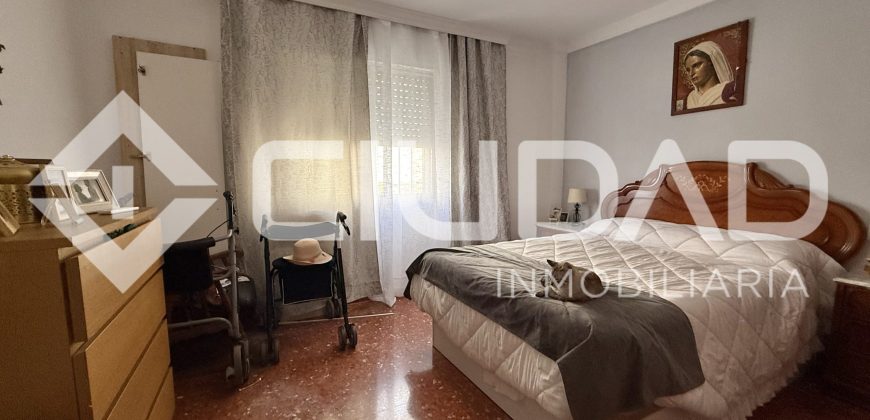 Piso en planta baja – Zona La Ronda, Lebrija