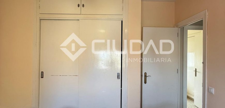 PISO ZONA REGLA- CHIPIONA