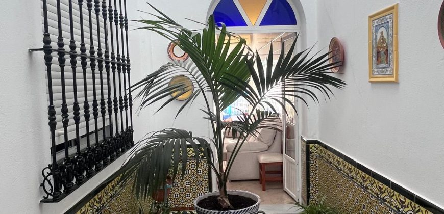 CASA EN EL CASCO HISTÓRICO DE EL VISO DEL ALCOR PARA ENTRAR A VIVIR