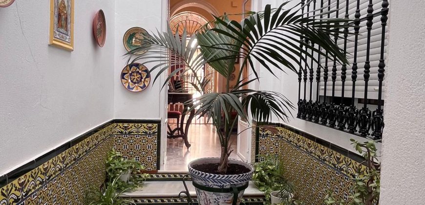 CASA EN EL CASCO HISTÓRICO DE EL VISO DEL ALCOR PARA ENTRAR A VIVIR