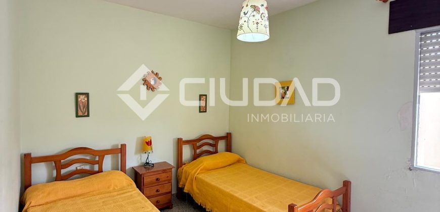 PISO ZONA REGLA- CHIPIONA
