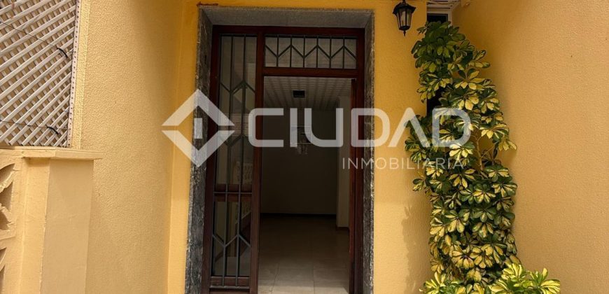 PISO ZONA REGLA- CHIPIONA