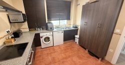 Piso Exterior Reformado con Amplias Terrazas y Lavadero en Segunda Planta! Zona Pantano.