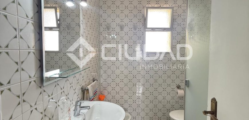 PISO ZONA REGLA- CHIPIONA