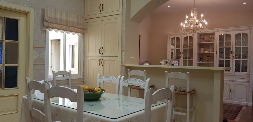 CHALET ADOSADO REFORMADO EN EL HIGUERAL