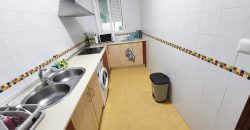 Piso en Planta Baja con Espacios Exteriores Privados!