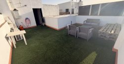 Piso Exterior Reformado con Amplias Terrazas y Lavadero en Segunda Planta! Zona Pantano.