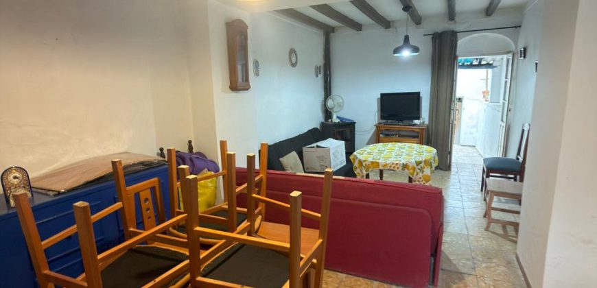 CASA EN EL CORONIL