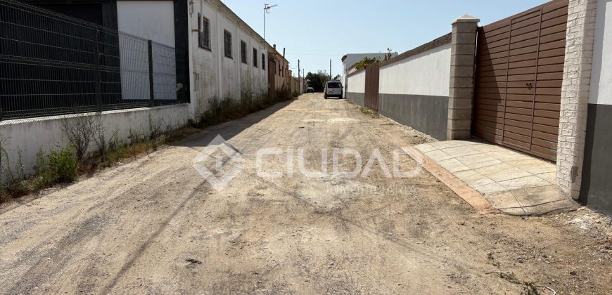 Terreno rústico en Camino Ancho – La Dehesilla