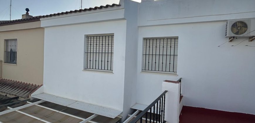 CASA UNIFAMILIAR