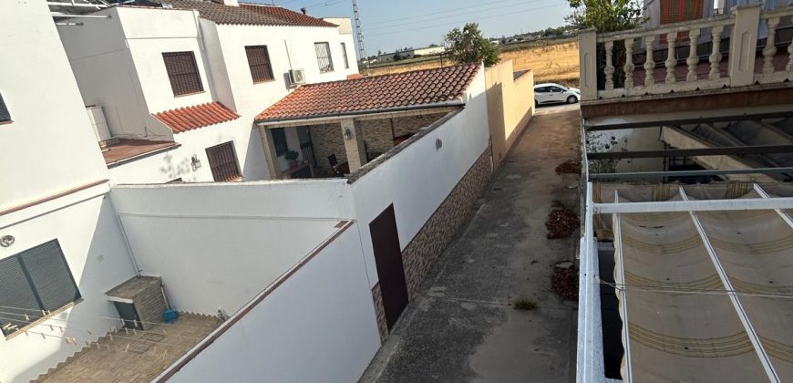 CASA UNIFAMILIAR