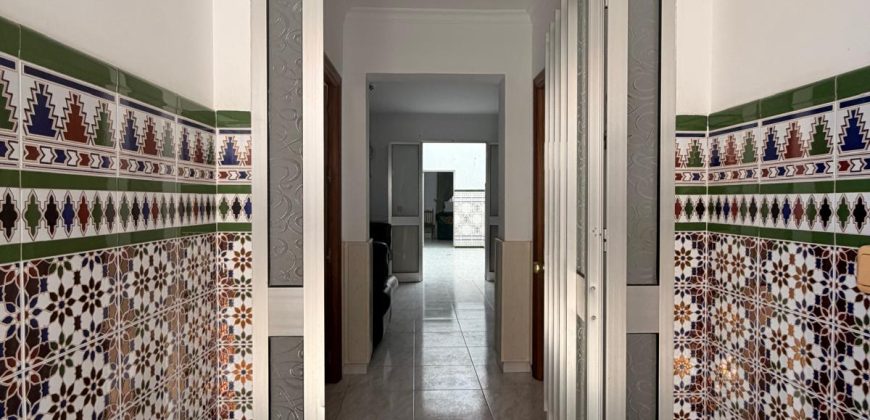 Amplia Casa en La Merced: Ideal para Familias o Inversores!
