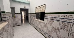 Amplia Casa en La Merced: Ideal para Familias o Inversores!