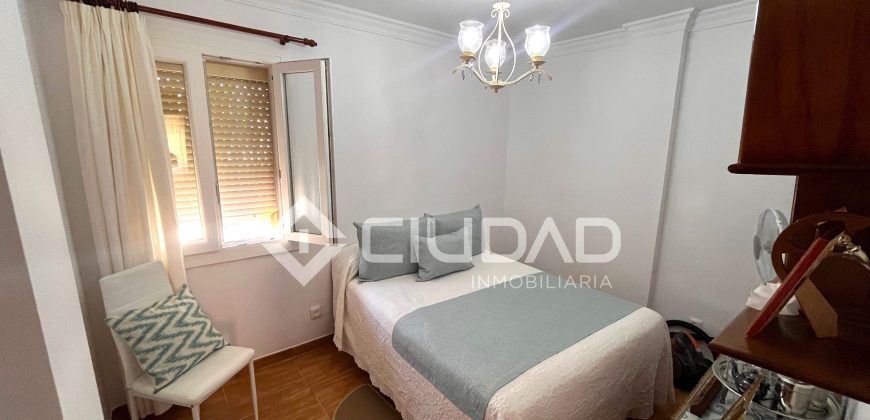 Piso en Bda. Andalucía REFORMADO