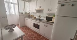 Acogedor Piso con Terraza y Azotea Comunitaria en Ubicación Privilegiada! Zona Victoria !