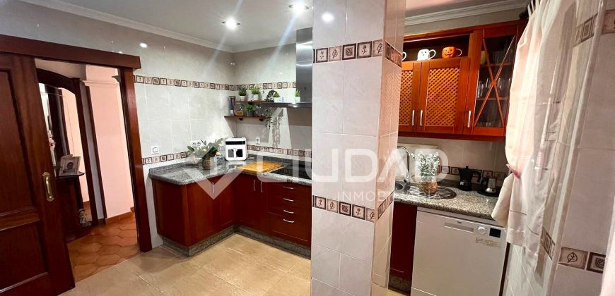 Piso a 250m2 de la playa en Cerro Falón