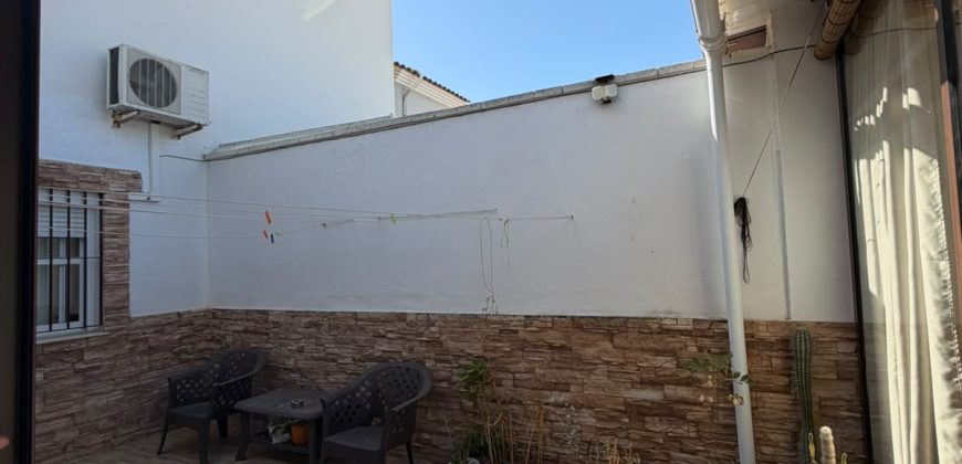 CASA EN GUADALEMA DE LOS QUINTEROS