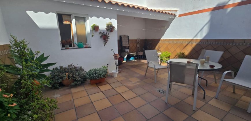 Casa – Gines