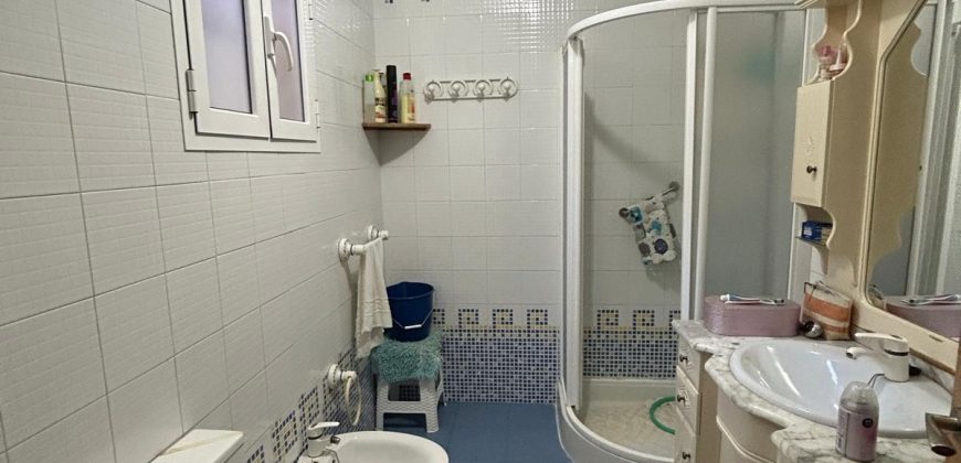 CASA UNIFAMILIAR