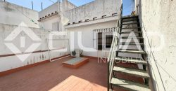 CASA EN VENTA EN ZONA CENTRO DE LAS CABEZAS DE SAN JUAN (SEVILLA)