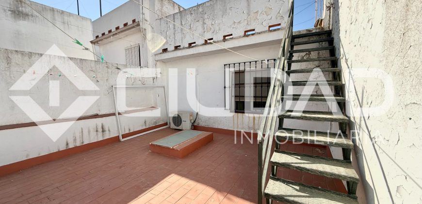 CASA EN VENTA EN ZONA CENTRO DE LAS CABEZAS DE SAN JUAN (SEVILLA)