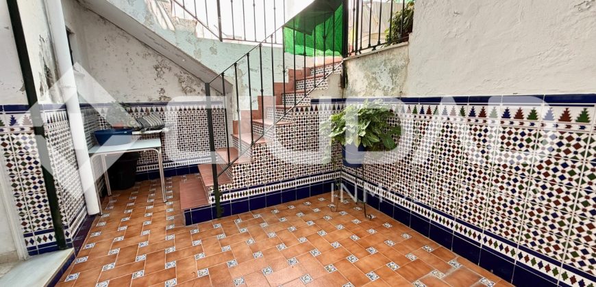 CASA EN VENTA EN ZONA CENTRO DE LAS CABEZAS DE SAN JUAN (SEVILLA)