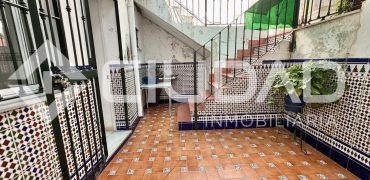 CASA EN VENTA EN ZONA CENTRO DE LAS CABEZAS DE SAN JUAN (SEVILLA)