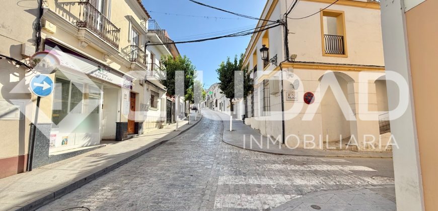 CASA EN VENTA EN ZONA CENTRO DE LAS CABEZAS DE SAN JUAN (SEVILLA)