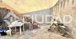 Casa en planta baja en esquina – El Cuervo
