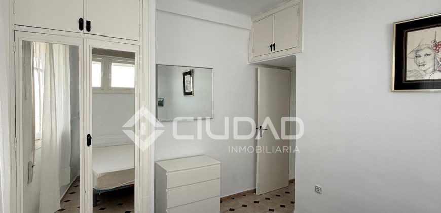 PISO ZONA REGLA- CHIPIONA