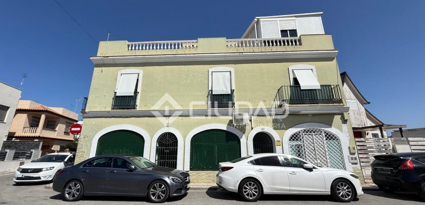 LOCAL ZONA AVENIDA DE ROTA- CHIPIONA