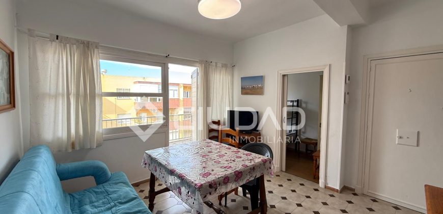 PISO ZONA REGLA- CHIPIONA