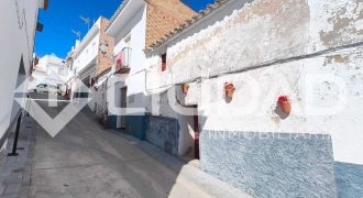 CASA EN VENTA EN EL CASCO HISTÓRICO DE ESPERA (CÁDIZ)