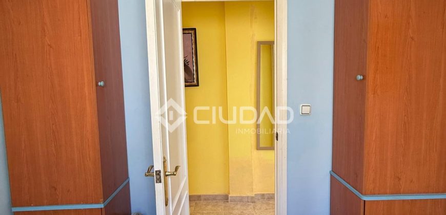 PISO ZONA REGLA- CHIPIONA