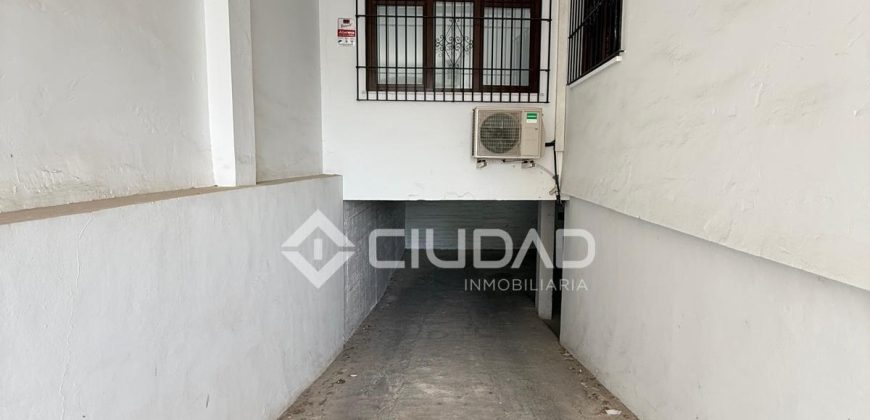 PLAZA DE GARAJE EN ZONA CENTRO-CHIPIONA