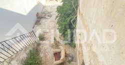 CASA PARA REHABILITAR O DERRIBAR EN EL SEMICENTRO DE LEBRIJA