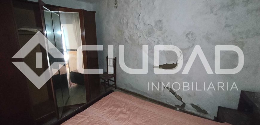 Casa para rehabilitación integral o demolición – Espera (Cádiz)