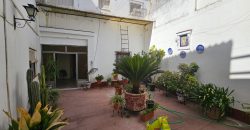 Edificio con tres viviendas independientes en una excelente ubicación céntrica (Osuna)